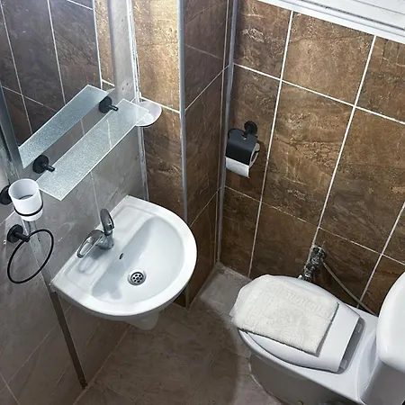 Reis Otel