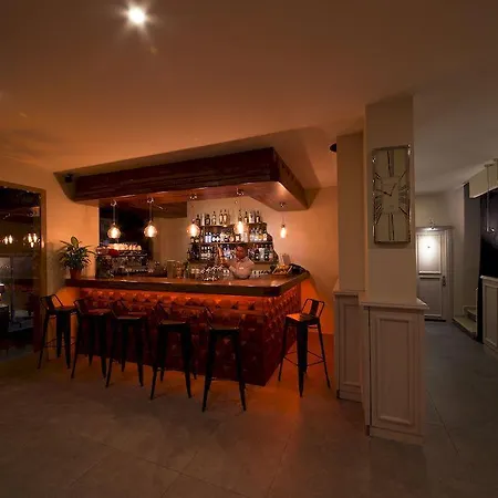 Otel Reis