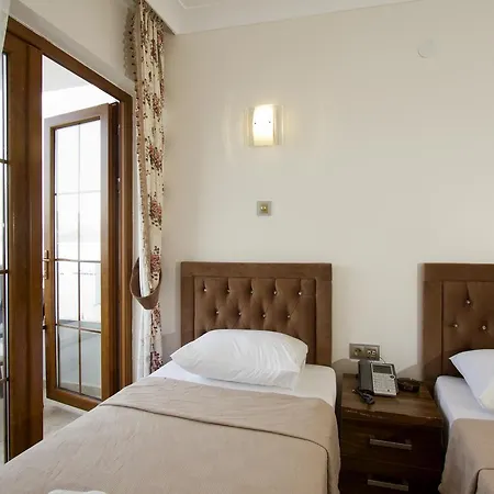 Reis Otel 3*